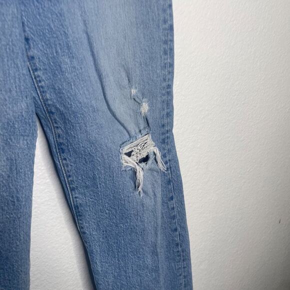 Levi's Womens Jeans Size 25 Ribcage Straight Leg Denim Blue Light Wash Casual - Picture 9 of 16